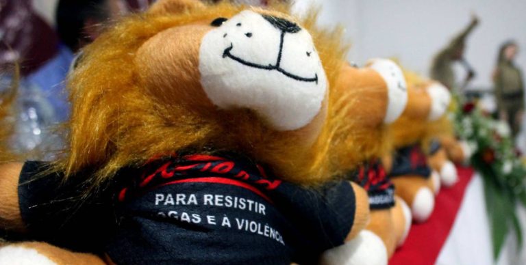 Formatura do PROERD em Três Corações: Compromisso e Reconhecimento