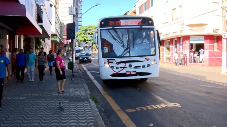 Confira como fica a tarifa do transporte coletivo a partir de 1° de janeiro.