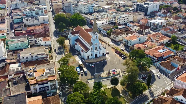 Politica: Vereadores em Três Corações entram em recesso e Período de Convenções Partidárias se iniciam.